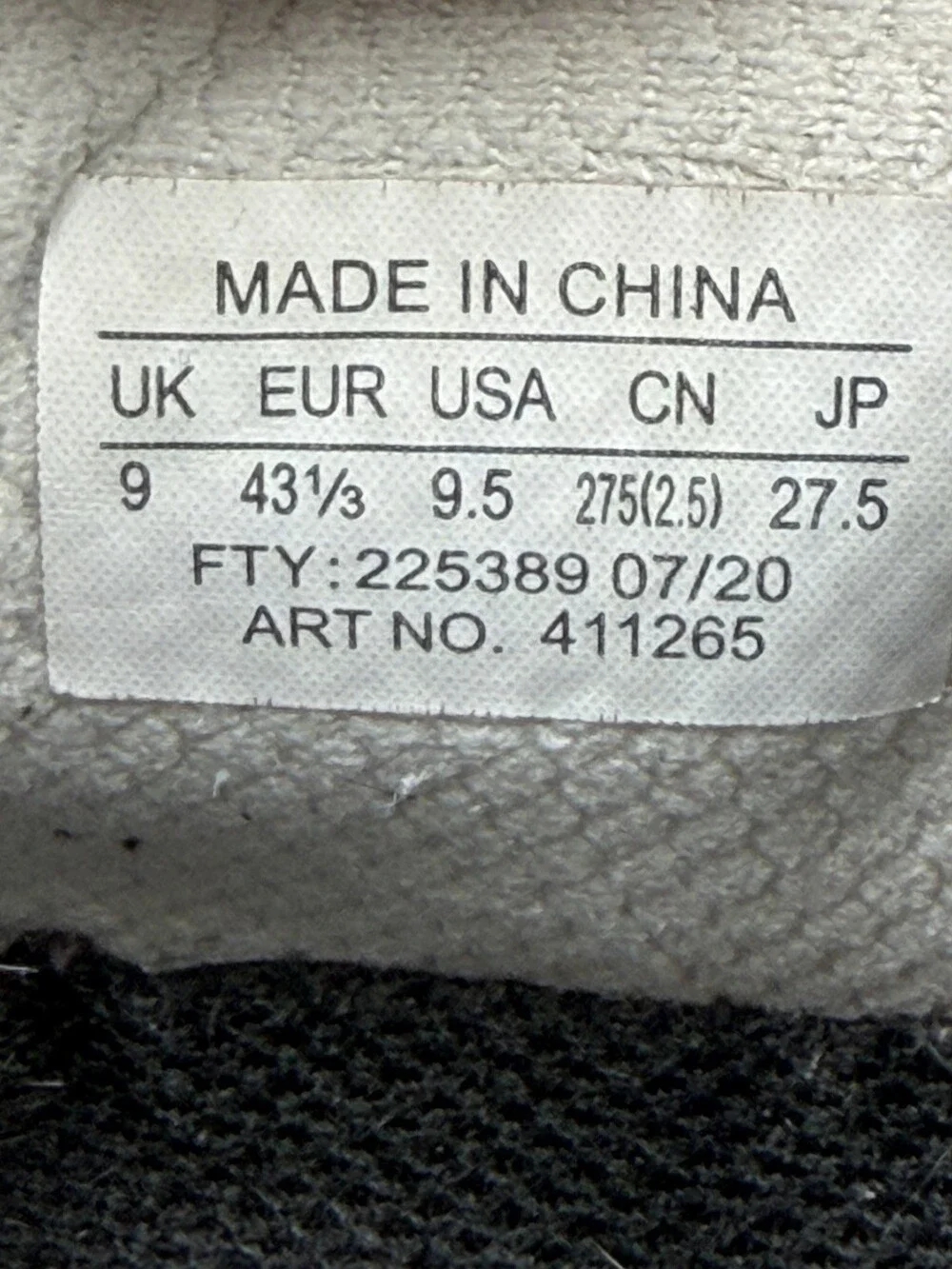 Salomon Predict Soc Men’s Size 9.5 Light Gray  Shoes Sneakers 411265
